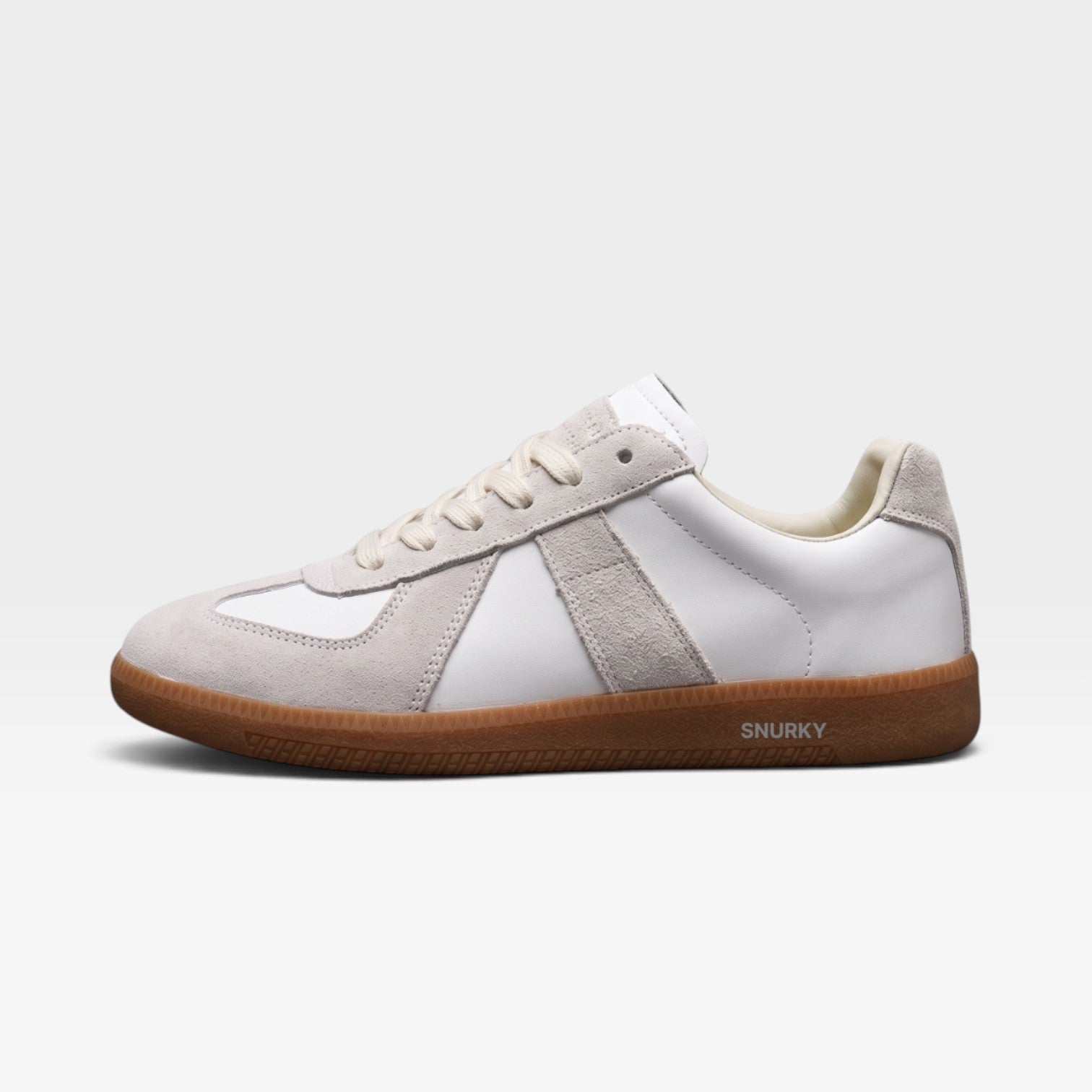 SNURKY GAT Vintage Sneaker Weiß/Gum – Seitenansicht